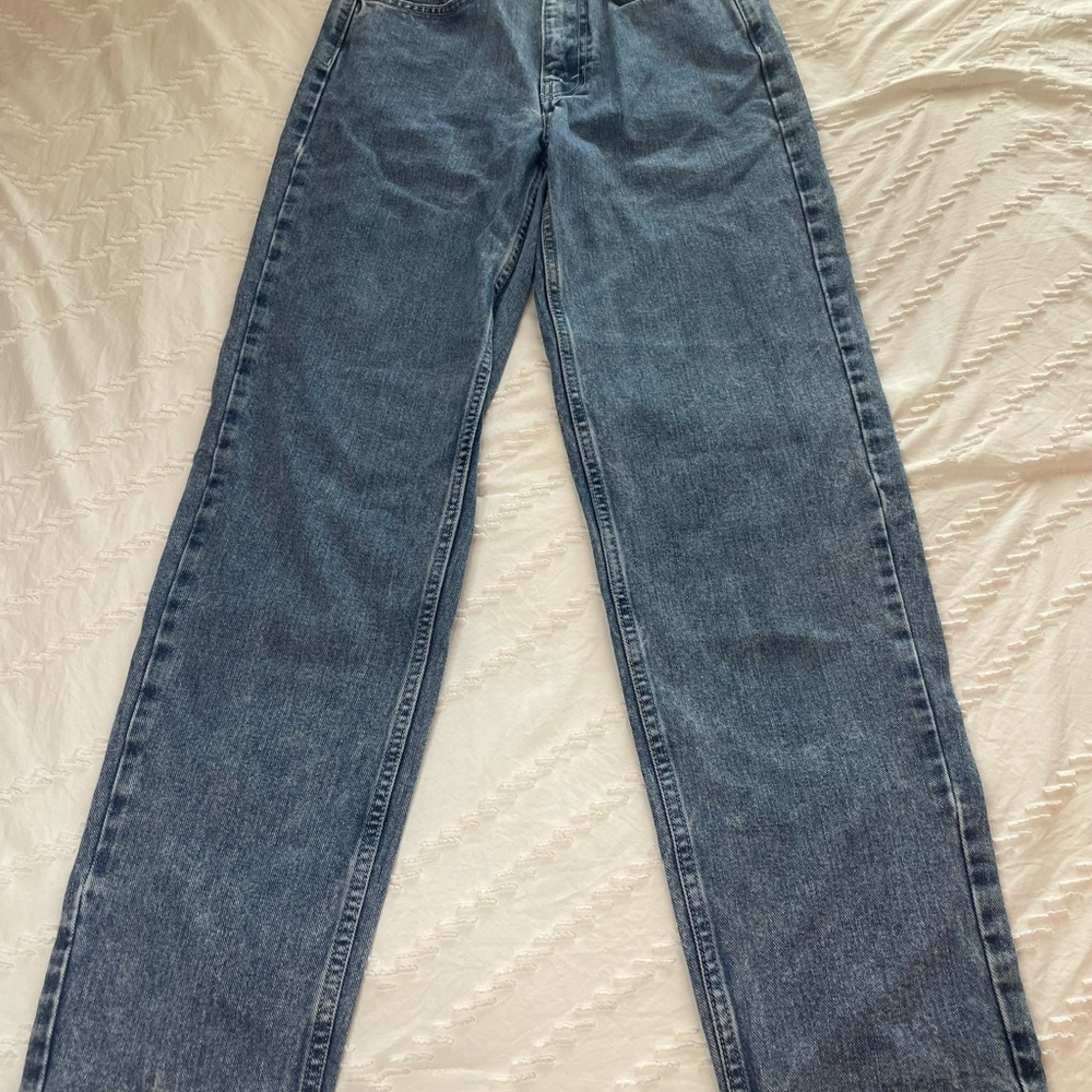 Urban outfitters dark blue jeans